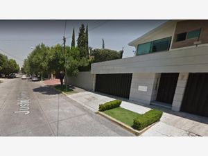 Casa en Venta en Ciudad Satelite Naucalpan de Juárez