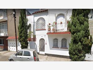 Casa en Venta en Claveria Azcapotzalco