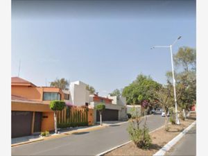 Casa en Venta en Parques de la Herradura Huixquilucan