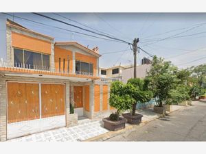 Casa en Venta en Benito Juárez (La Aurora) Nezahualcóyotl