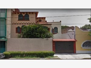 Casa en Venta en Claveria Azcapotzalco