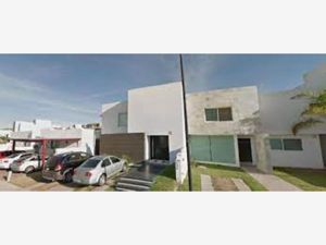 Casa en Venta en Cumbres del Lago Querétaro