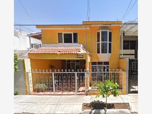 Casa en Venta en Jardines del Nilo Guadalajara