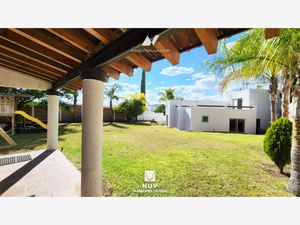 Casa en Venta en Villas del Mesón Querétaro