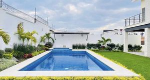 Venta de Residencia Nueva en Paraiso Country Club con Alberca