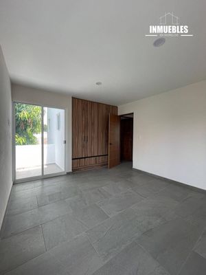 VENTA DE CASA EN FRACCIONAMIENTO CON ALBERCA EN YAUTEPEC MORELOS