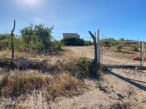 DOS  TERRENOS  EN VENTA, VISTA AL MAR EN TODOS SANTOS, B.C.S.