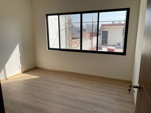 Dpartamento nuevo en venta Col Jardín