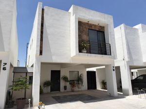 Casa en Venta en Cerrada Castello Torreón