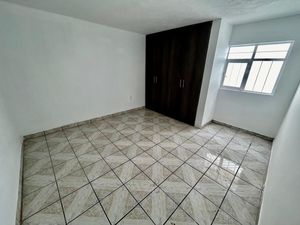 CASA EN VENTA EN COLONIA JARDINES DEL VERGEL