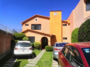 Venta de Casa en Condominio con vista panorámica Paseos del Bosque