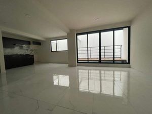 RENTA DEPARTAMENTO 93m2 en 2 Niveles en Col Narvarte, amplia estancia con balcón