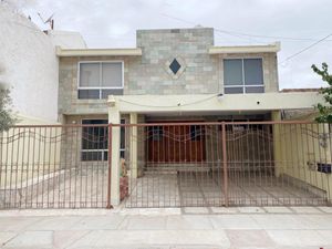 Oficinas en renta en Las Rosas, Gómez Palacio, Dgo., México, 35090