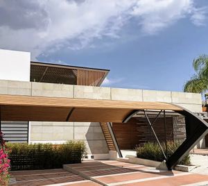 Casa en venta con alberca en Cumbres del Lago, Juriquilla, Querétaro