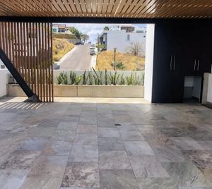 Casa en venta con alberca en Cumbres del Lago, Juriquilla, Querétaro