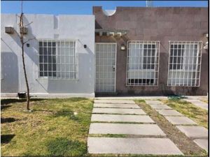 Casa en renta en viñedos 0, Fraccionamiento Viñedos, Querétaro, Querétaro,  76235.