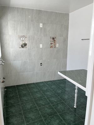 Se vende lindo departamento muy iluminado