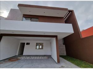 Casa en Venta en Llano Grande (El Salitre) Metepec