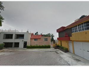 Casa en Venta en Lomas Verdes (Conjunto Lomas Verdes) Naucalpan de Juárez