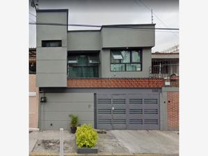 Casa en Venta en Heroes de Churubusco Iztapalapa