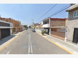 Casa en Venta en Los Reyes Ixtacala 1ra. Sección Tlalnepantla de Baz