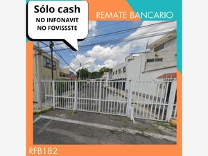 Casa en Venta en San Pedro Zacatenco Gustavo A. Madero