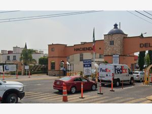 Casa en Venta en Hacienda del Valle II Toluca