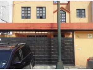 Casa en Venta en Ex Hacienda San Juan de Dios Tlalpan