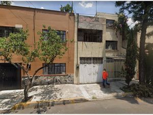 Inmuebles y propiedades en venta en Calle Ote. 174, Moctezuma 2da Secc,  Ciudad de México, CDMX, México, 15530