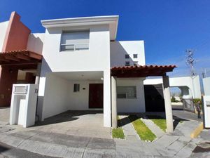 Casa en Renta en Britania La Calera Puebla