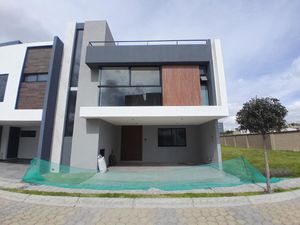 Casa en Venta en Lomas de Angelópolis San Andrés Cholula