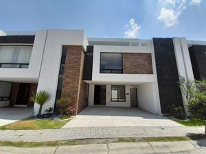 Casa en Venta en Lomas de Angelópolis San Andrés Cholula