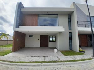 Casa en Venta en Lomas de Angelópolis San Andrés Cholula