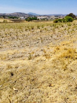 Terreno en venta a pie de carretera sobre la Méx-Qro 57