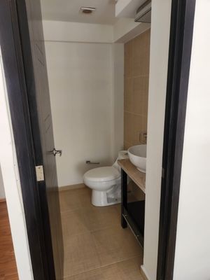 Departamento Amueblado en Polanco; en frente de Palacio de Hierro