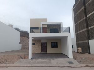 "Exclusiva Casa en Venta en Pedrera Residencial, Real del Valle, Mazatlán, Sinal