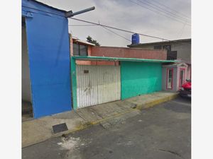 Casa en venta en Col. Paraje Zacatepec, Ciudad de México, CDMX, México.  Escuela Primaria 
