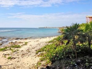 Se Vende Lote Frente al Mar en Akumal