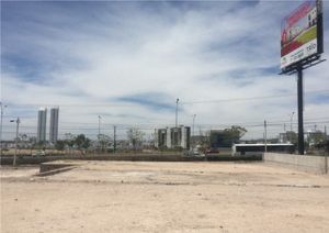 TERRENO COMERCIAL DE 11,500 M2 EN SOBRE PASEO DE LA REPÚBLICA, JURIQUILLA, QRO.