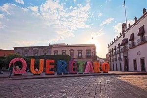 HOTEL EN FUNCIONAMIENTO EN VENTA A UNA CUADRA DE CENTRO HISTÓRICO, QUERÉTARO!