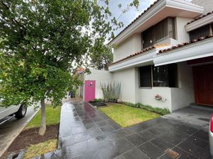 Casa en Venta en Bugambilias