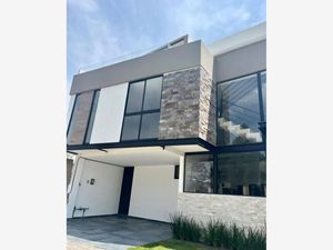 Casa en Venta en Angelopolis Puebla