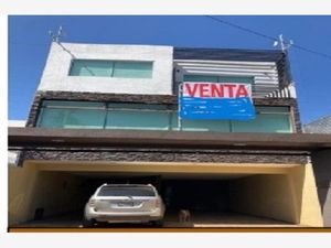 Casa en Venta en Lomas de Guevara Guadalajara