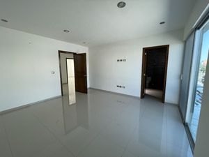 NUEVA CASA EN VENTA EN SOLARES EN COTO CONSOLIDADO CON ALBERCA