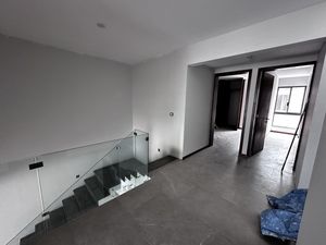 NUEVA CASA EN VENTA A LADO DE PARQUE METROPOLITANO