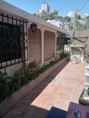 Casas en venta en Praderas de Costa Azul, Parque el Veladero, Acapulco de  Juárez, Gro., México, 39840