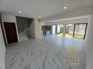 Casa en Venta en Lomas de la Rioja Alvarado