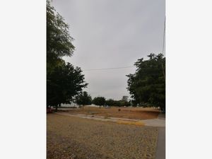 Terreno en Venta en Residencial Esmeralda Norte Colima