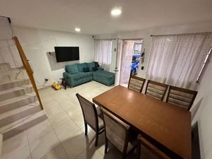 REAL DEL BOSQUE ZAPOPAN CASA EN VENTA CON BUENA UBICACION